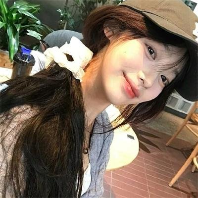 女子高中生